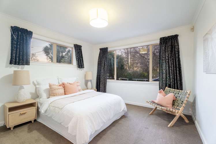 666 Avonside Drive Avonside_9