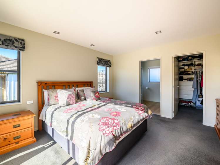 4 Balmoral Mews Springlands_11