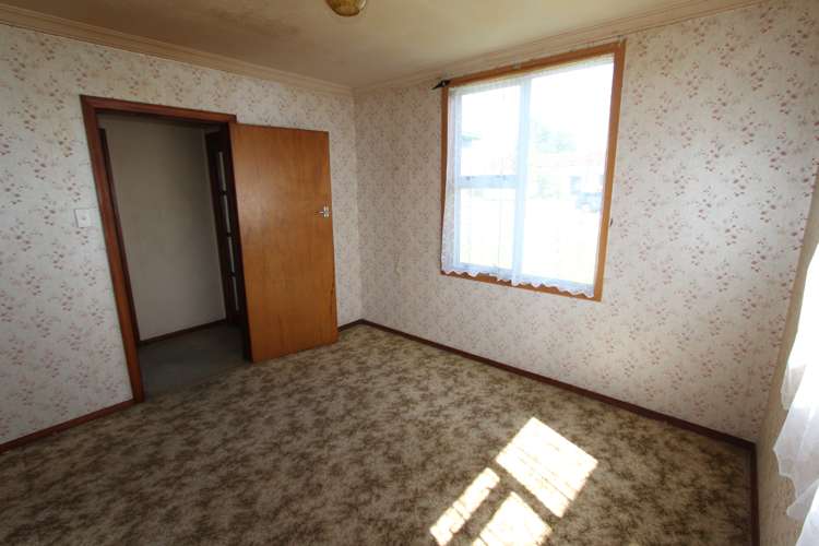 6 Tui Street Pahiatua_14