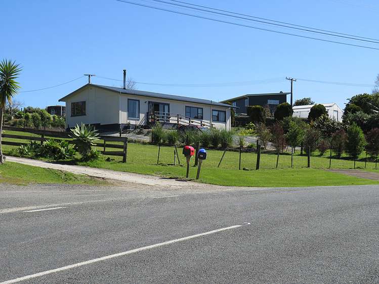600 Pahi Road Paparoa_2
