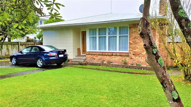 24 Enderby Drive Te Atatu Peninsula_1