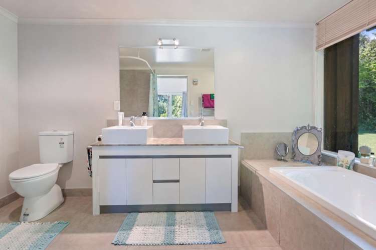 219 Mill Road Otaki_15