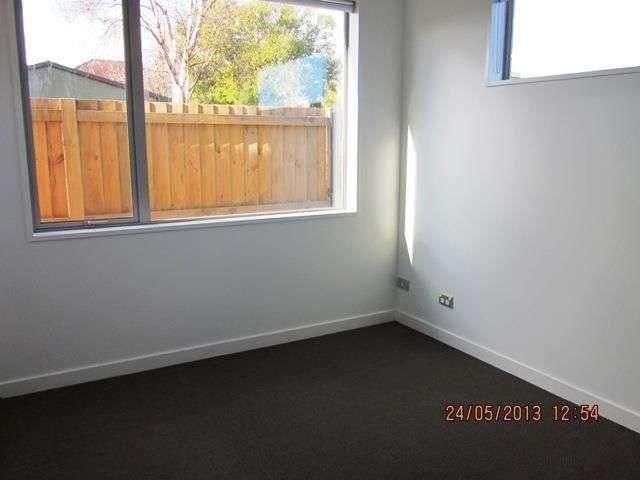 6/20 Stanmore Road Phillipstown_3