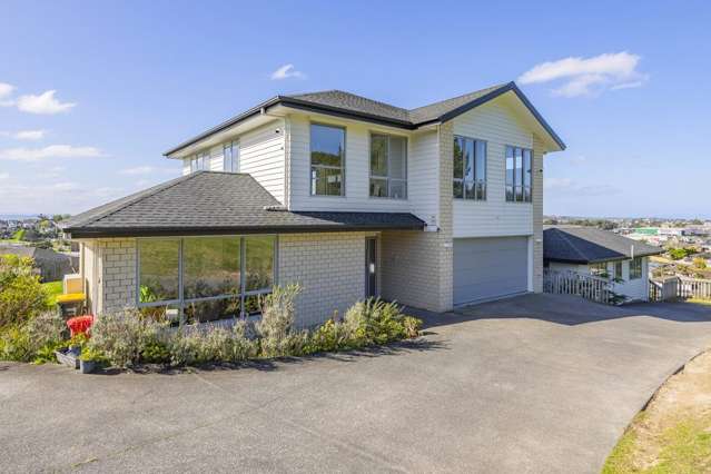 Large house ideal for extended family