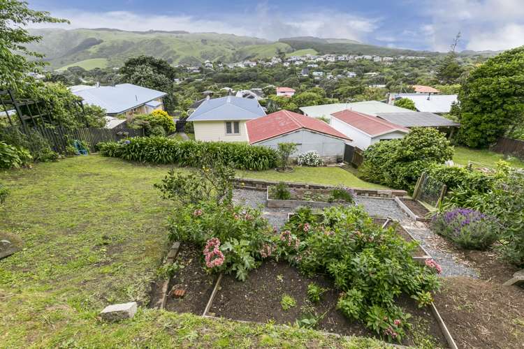 12 Raroa Place Pukerua Bay_19