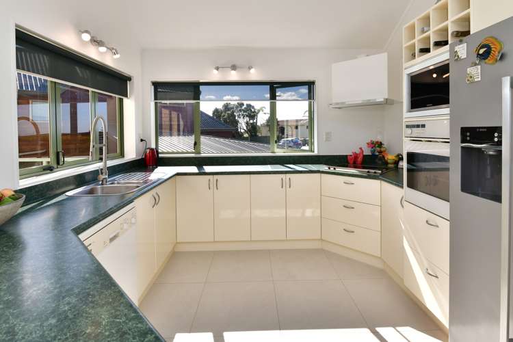 59 Marellen Drive Red Beach_13