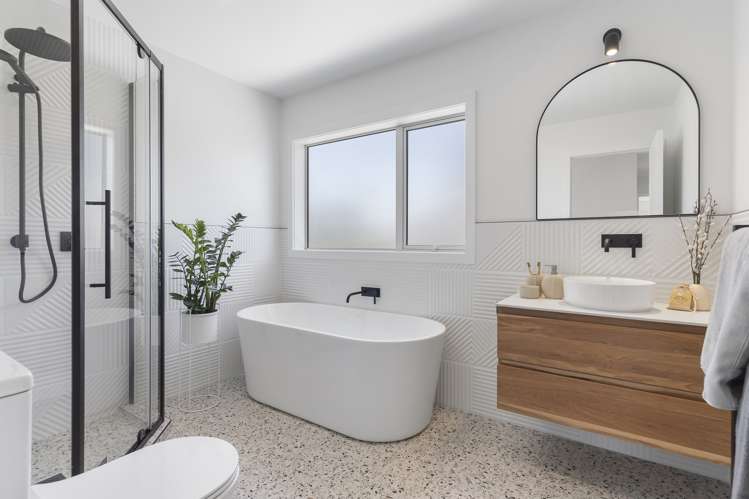 18b Kathleen Street Totara Vale_11