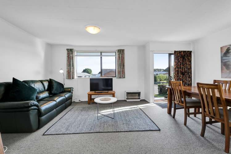 18 Pohutukawa Drive Opunake_8