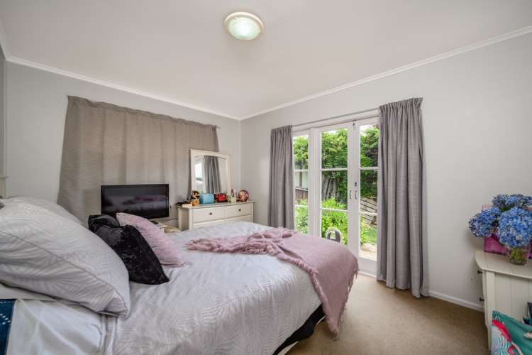 17 Freyberg Place Howick_9