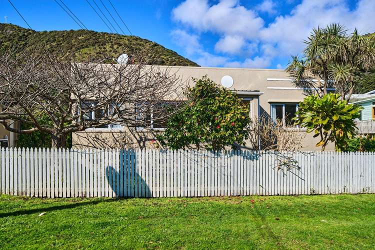 7 Ames Street Paekakariki_18