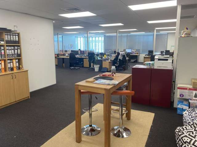 F3, 27-29 William Pickering Drive Albany_4