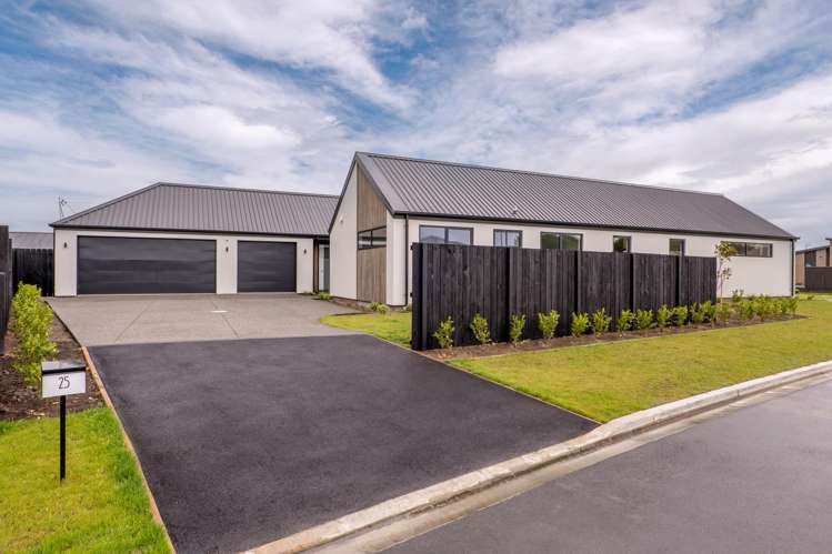 25 Guinevere Drive Lincoln_0