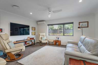 32 Leeward Drive_4