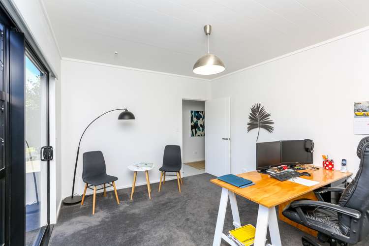 51 Poplar Grove Whalers Gate_11