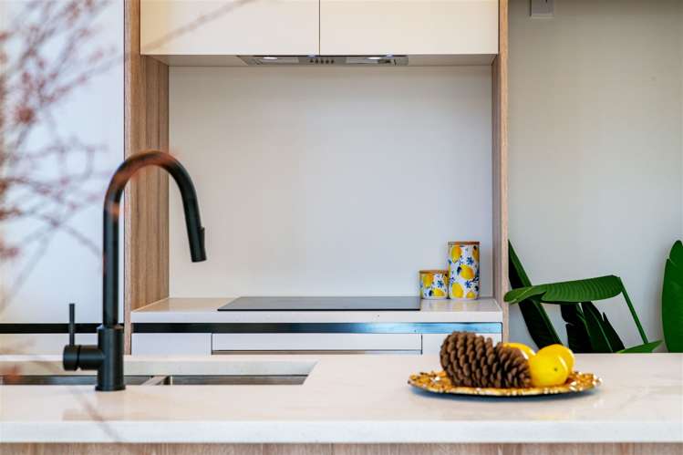 2/69 Wharf Road Te Atatu Peninsula_10