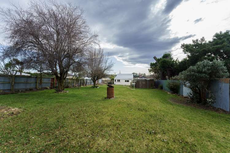 9 Princes Street Waikari_22