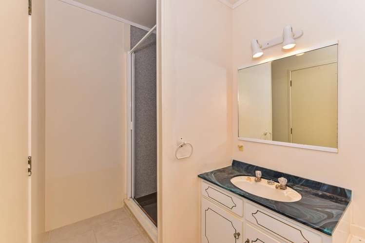 3/16 Troon Place Papatoetoe_9