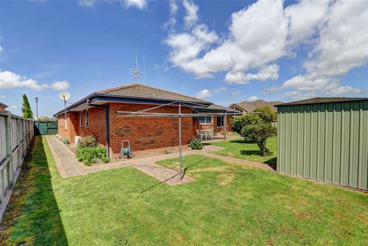 17 Edenpark Drive Rototuna North_19