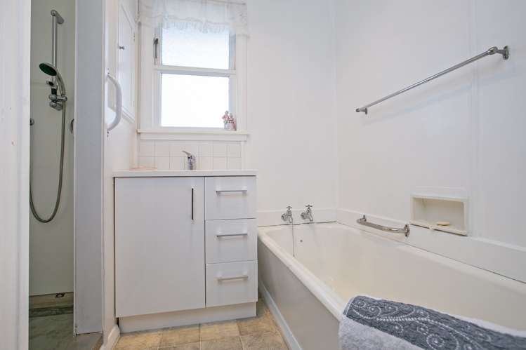 17 Cambridge Terrace Masterton_18