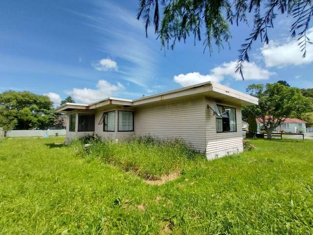 43 Dover Road Wainuiomata_2