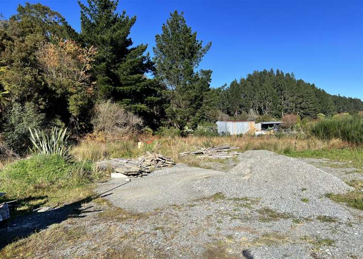 86 & 88 Omapere Street Dobson_10