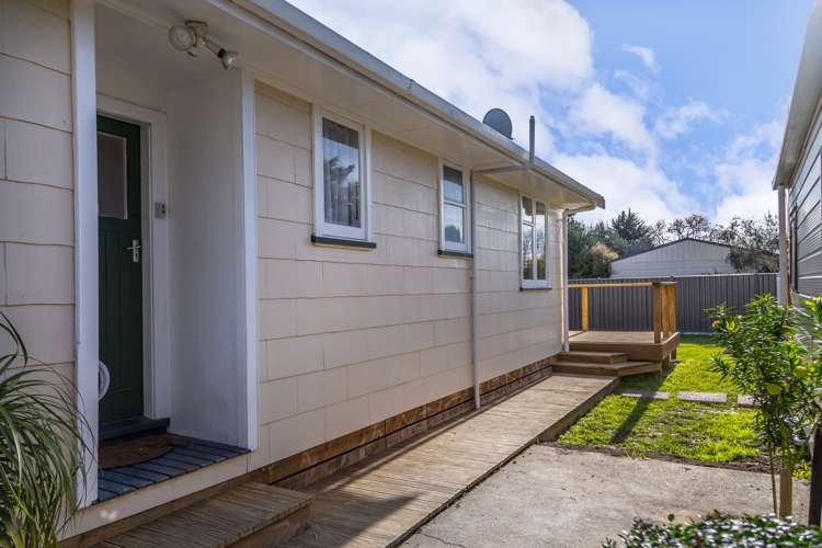 13 Roberts Street Martinborough_2