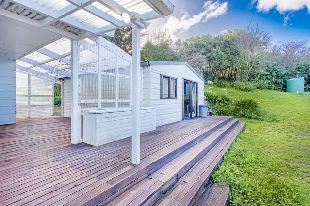 9 Blake Street Porangahau_3