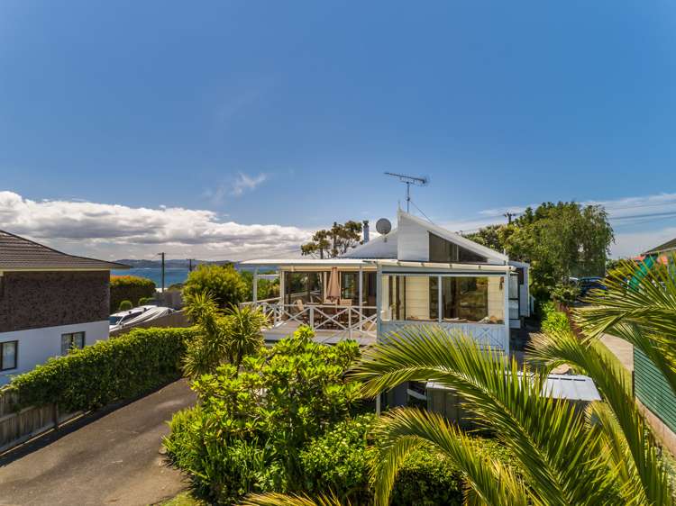 1309 Whangaparaoa Road Army Bay_19