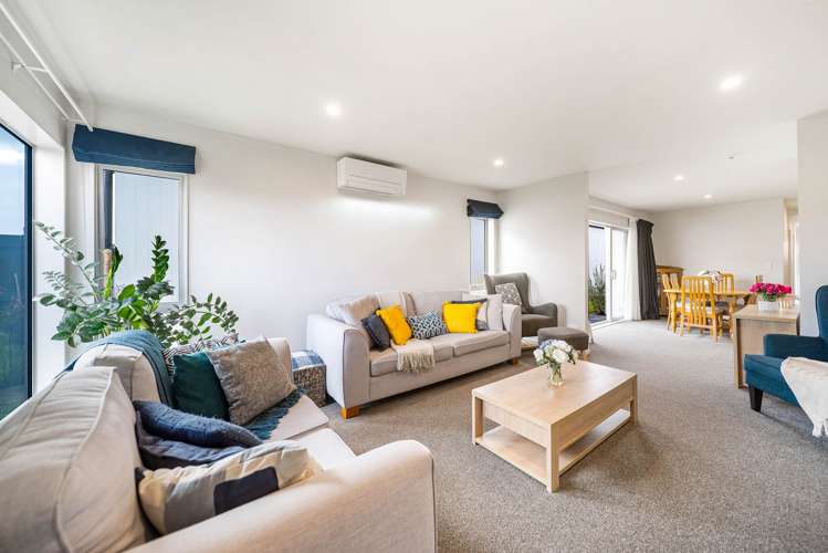 39 Regiment Road Papakura_10