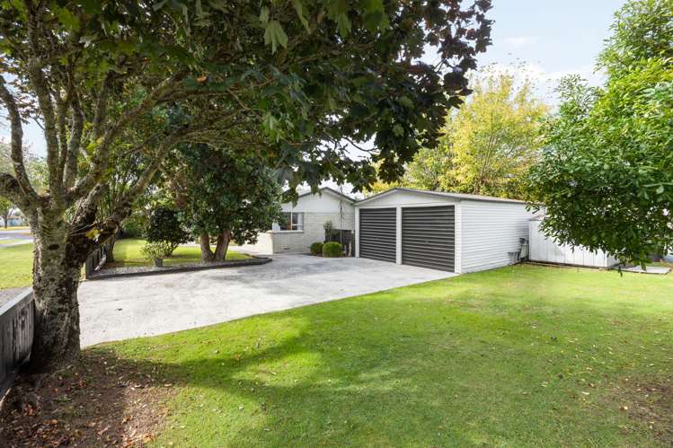 164 Burns Street Leamington_22