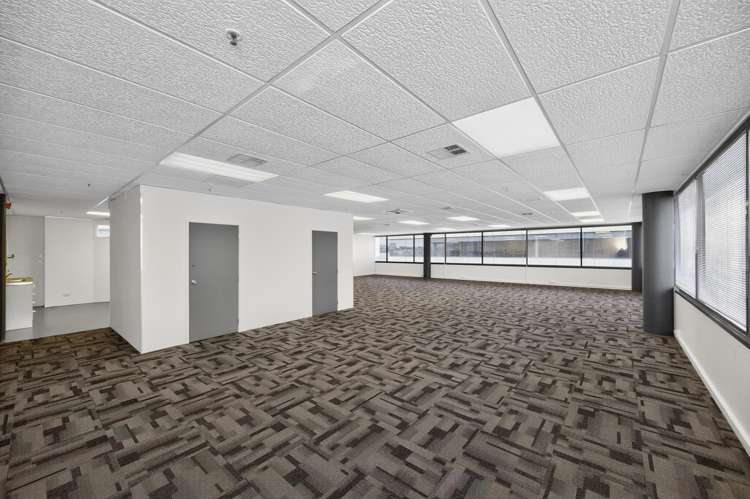 10/2B William Pickering Drive Albany_8