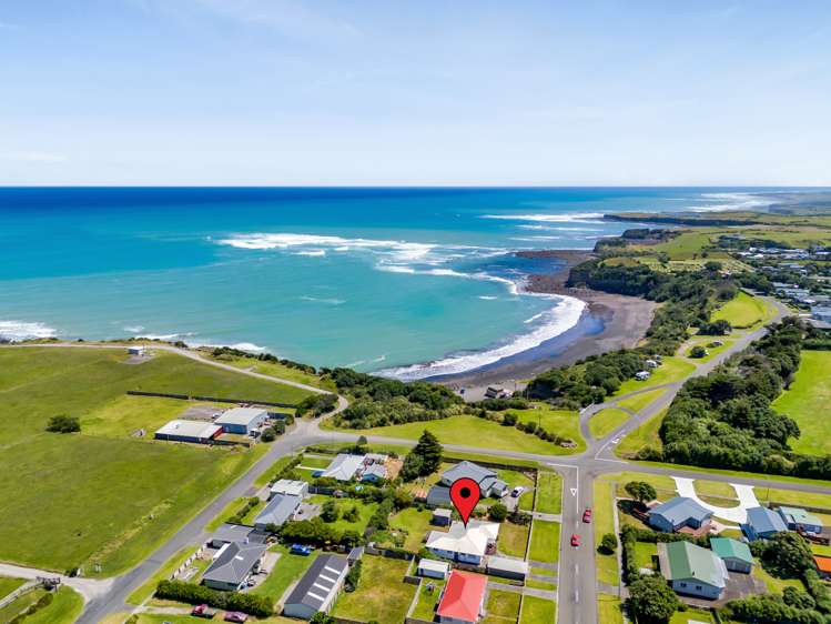 32 Dieffenbach Street Opunake_2