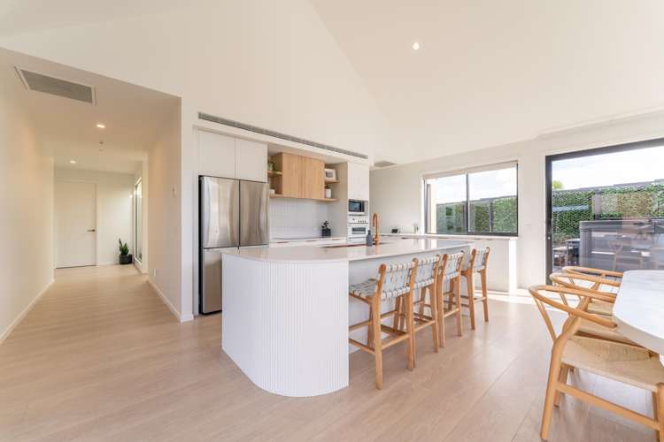 48 Meadowstone Street Gleniti_8