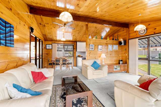 27 Tanglewood Place Cockle Bay_2