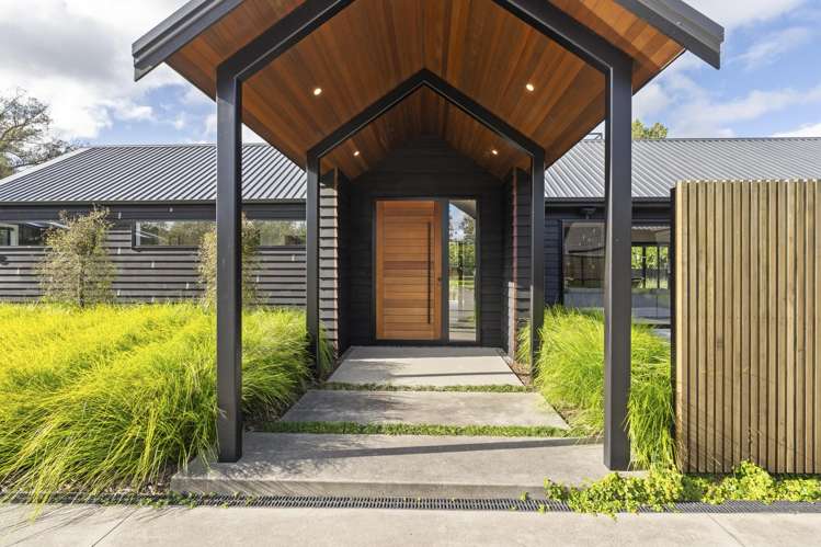 45 Three Oaks Drive_4