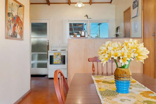 29 Waetford Road Matapouri_4