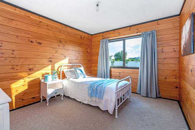 416 Ormond Road Lytton West_4