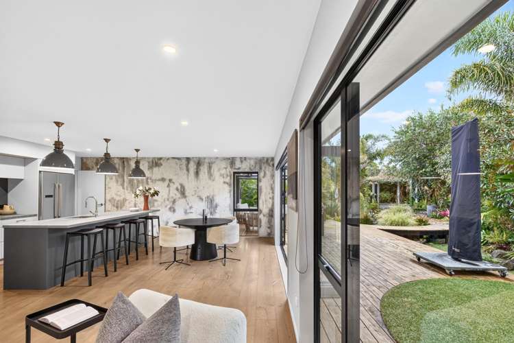 20B Cambridge Road Riverhead_29