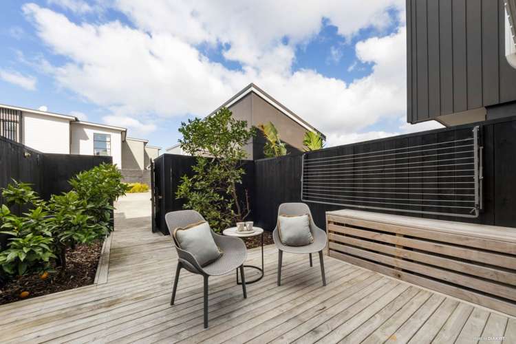 8 Walter Merton Road Hobsonville_1