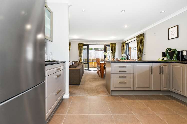 54 Somerton Drive Huntington_6