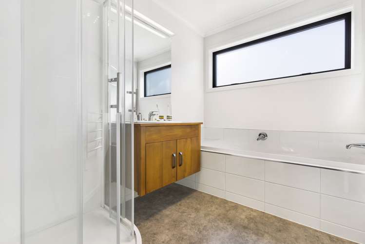 162 Ruffell Road Westland Surrounds_10