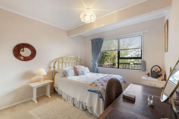 38 Kakariki Grove Waikanae_18