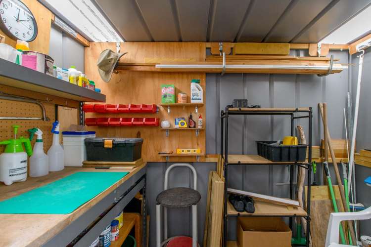 101 Landing Drive Pyes Pa_23