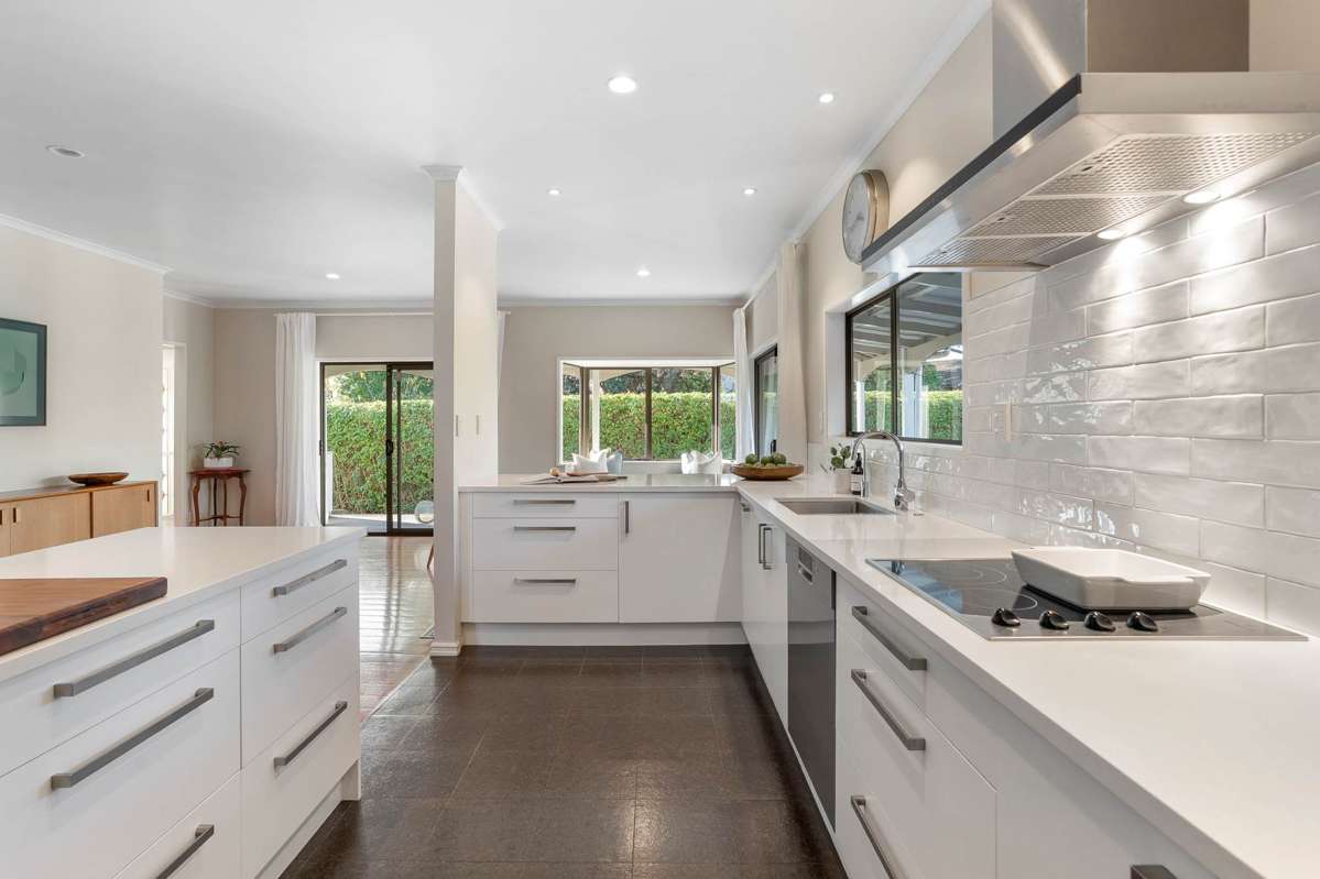 514 Riddell Road_1