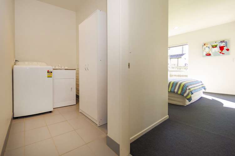 15/18 Eyre Street Whitianga_12