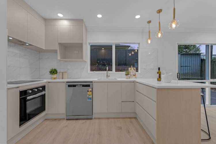 7A Mons Avenue Mt Roskill_6