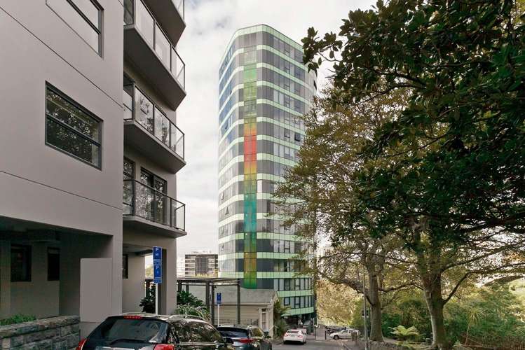 1302/18 Saint Martins Lane Grafton_17