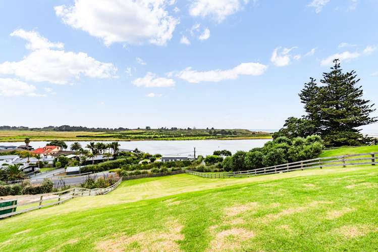 9 Seascape Crescent Waipu_33