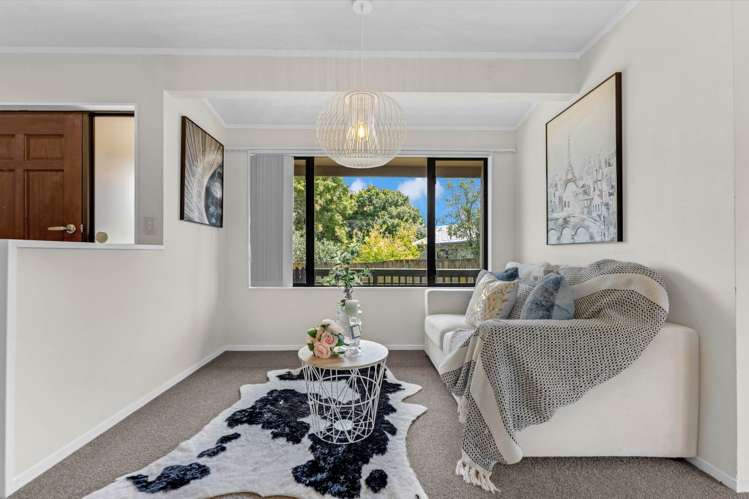 18 Greenstone Place Clover Park_16