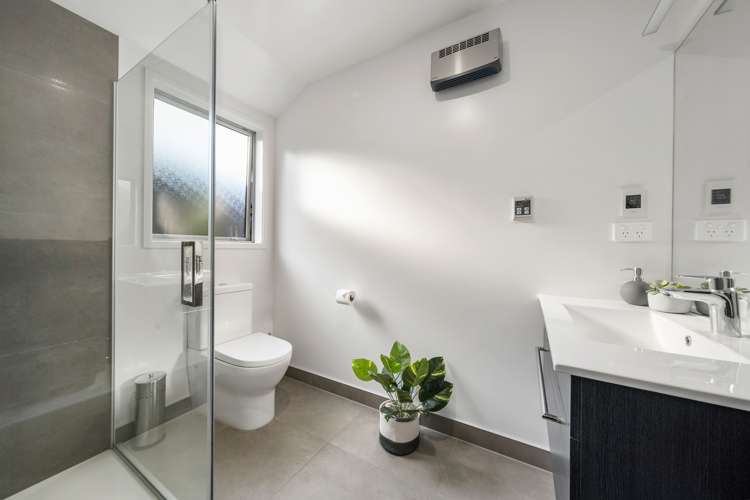 8 Whincops Road Halswell_12